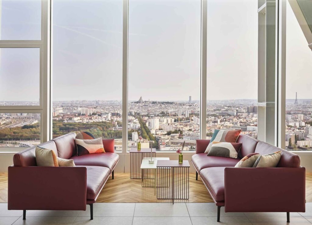 Sky bar H4 Hotel