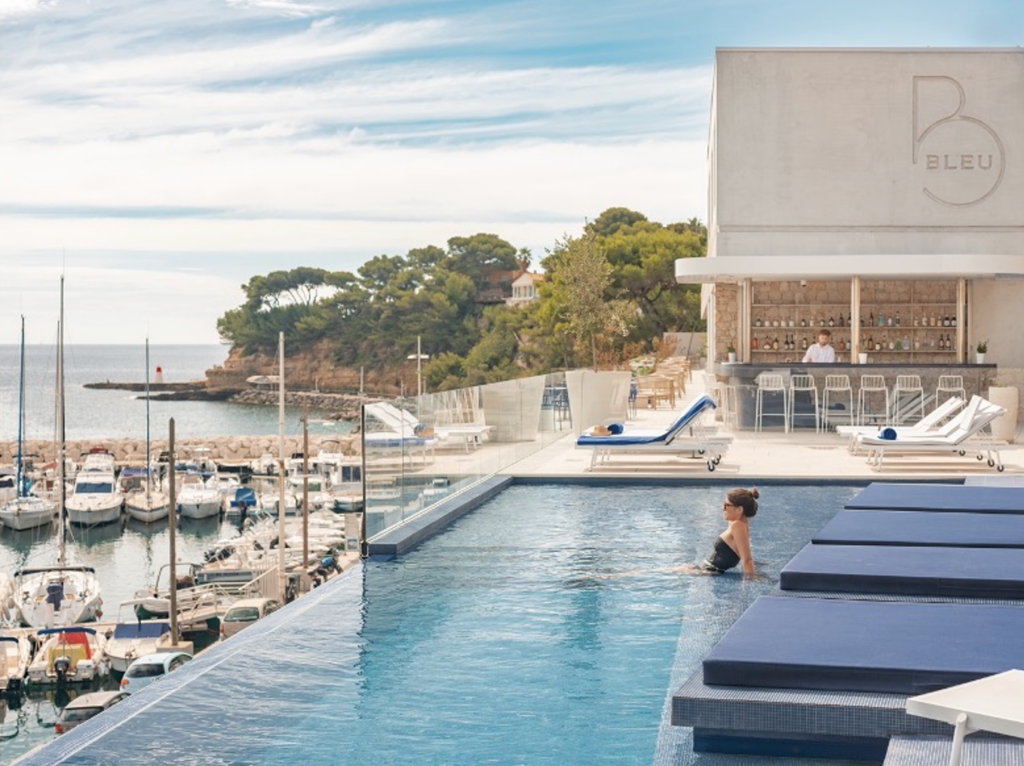 BLEU HÔTEL & SPA